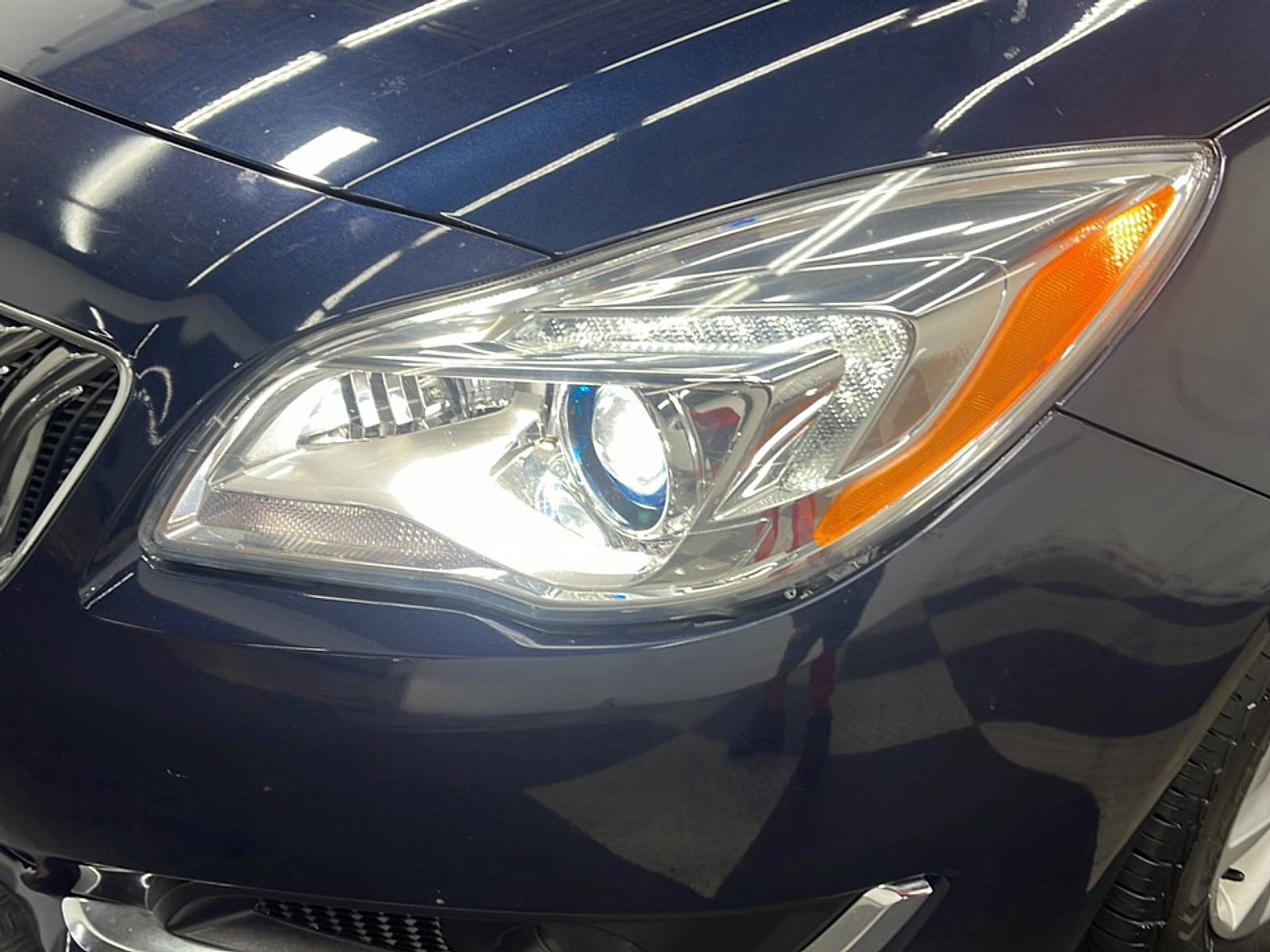 Used 2017 Buick Regal Premium FWD image 27