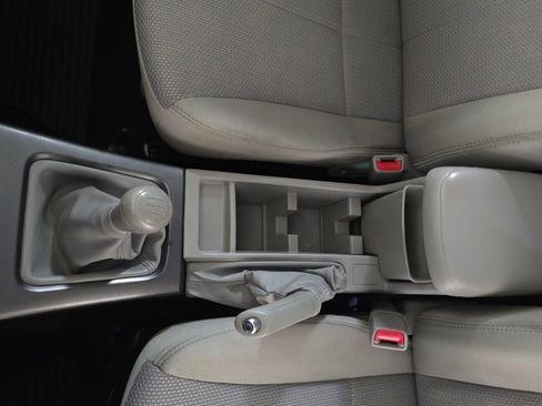 Used 2013 Subaru Forester 2.5X image 33