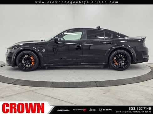 Used 2022 Dodge Charger SRT Hellcat w/ Harman/Kardon Audio Group RWD image 4