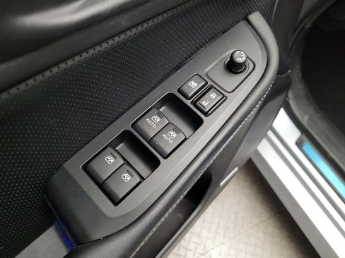 Used 2016 Subaru Legacy 2.5i Limited image 27