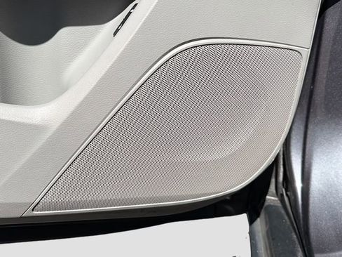 Used 2017 Acura MDX SH-AWD w/ Tech & Entertainment image 24