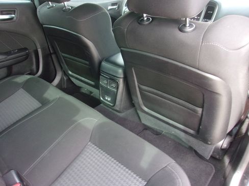 Used 2022 Dodge Charger R/T w/ Blacktop Package image 21