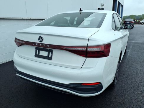 Used 2025 Volkswagen Jetta Sport FWD image 6