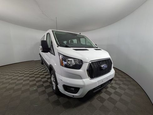 Used 2024 Ford Transit 350 XLT RWD image 32
