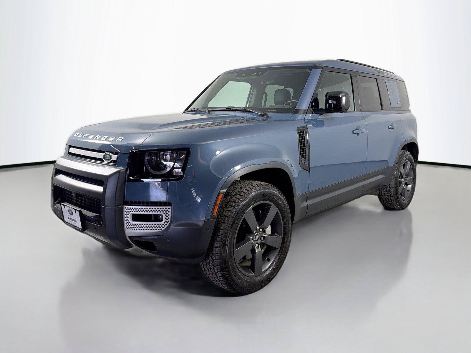 Used 2021 Land Rover Defender 110 SE AWD/4WD image 1