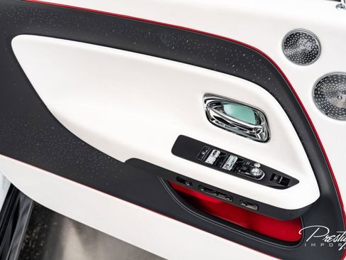 Used 2024 Rolls-Royce Spectre w/ Spectre Launch Package image 25