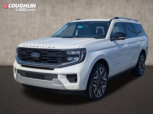New 2025 Ford Expedition Platinum w/ Platinum Ultimate Package AWD/4WD image 3