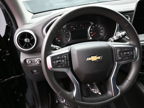 Used 2024 Chevrolet Blazer LT w/ Convenience Package FWD image 14