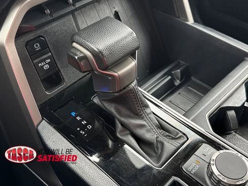 Used 2023 Toyota Tundra SR5 w/ SR5 Convenience Package AWD/4WD image 26
