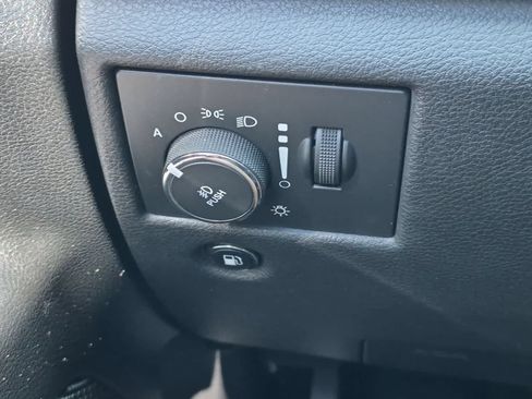 Used 2015 Jeep Grand Cherokee Limited AWD/4WD image 27