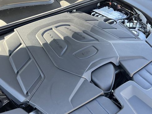 New 2026 Porsche Cayenne S image 35