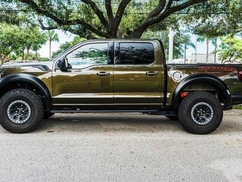 Used 2025 Ford F150 Raptor AWD/4WD image 17