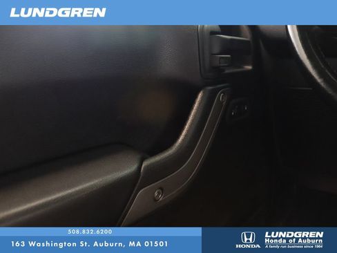 Used 2018 Jeep Wrangler Unlimited Sport S AWD/4WD image 24