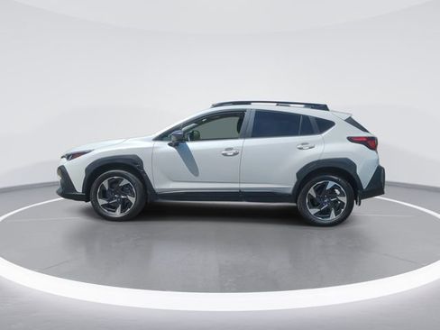 Used 2024 Subaru Crosstrek 2.5i Limited w/ Crosstrek Mirror Package AWD/4WD image 5