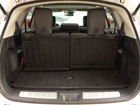 Used 2014 INFINITI QX60 AWD w/ Deluxe Touring Package image 48