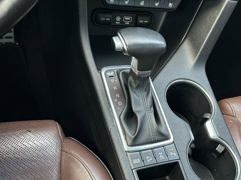 Used 2017 Kia Sportage SX image 22