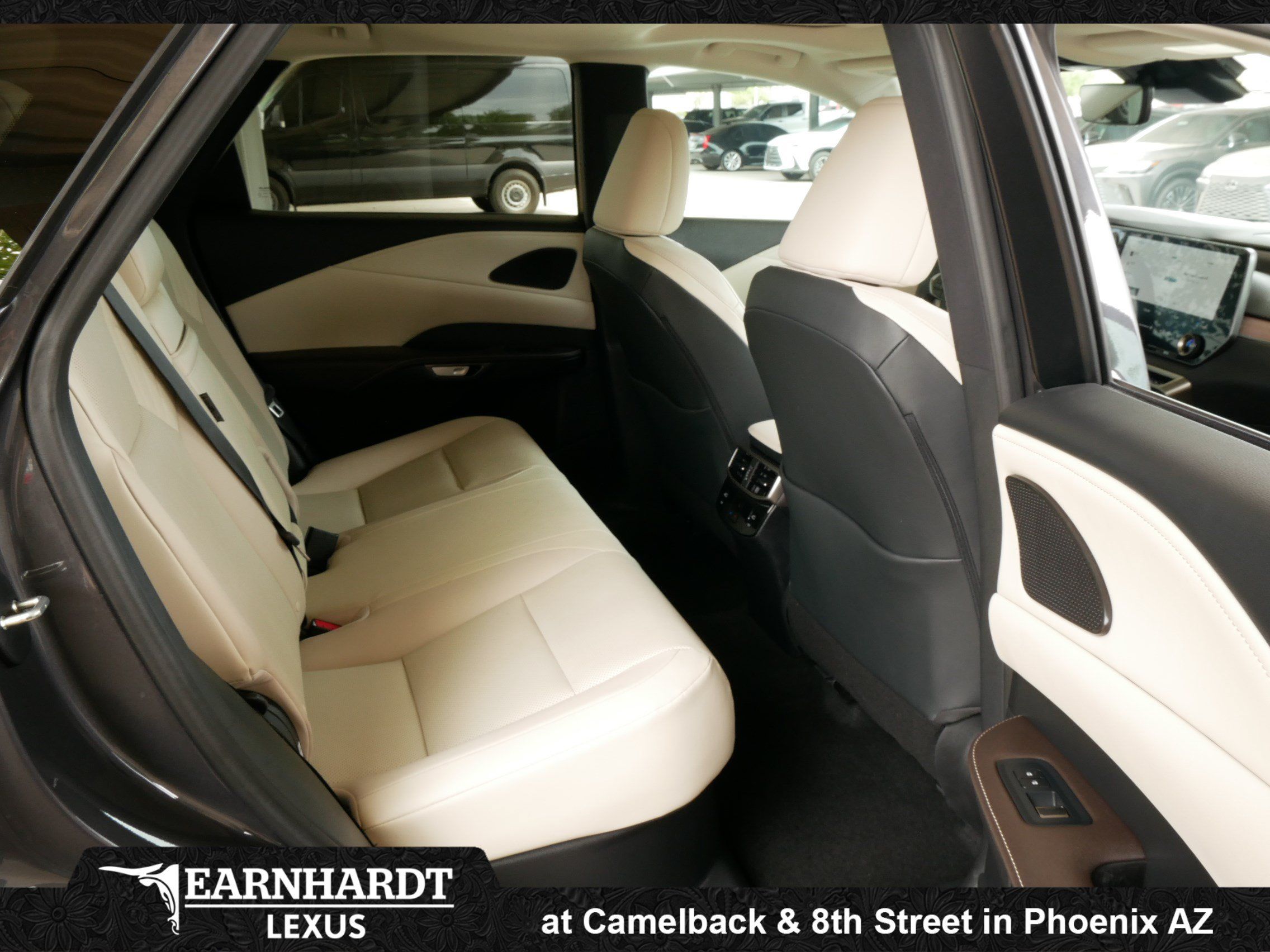 Used 2024 Lexus RX 350 Premium w/ Convenience Package FWD image 16