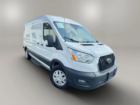 Used 2022 Ford Transit 250 Medium Roof w/ Upfitter Package RWD image 2