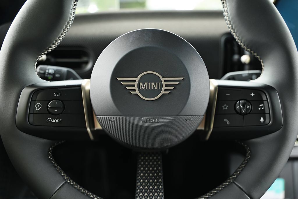 New 2026 MINI Cooper S FWD image 31