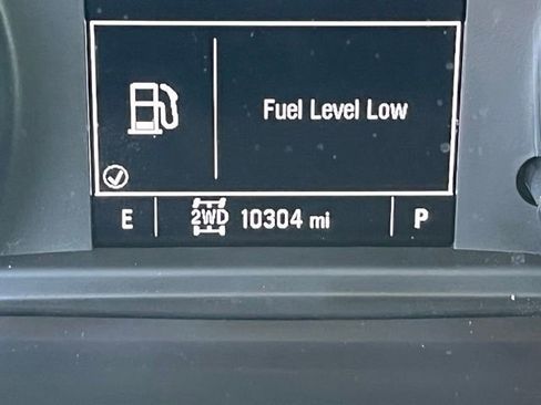 Used 2025 Chevrolet Silverado 1500 Custom image 15