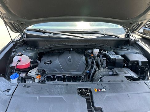 Certified 2023 Hyundai Tucson Limited AWD/4WD image 11