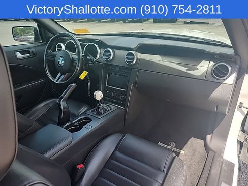 Used 2008 Ford Mustang Shelby GT500 RWD image 22