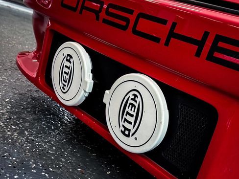 Used 1988 Porsche 911 Carrera RWD image 38