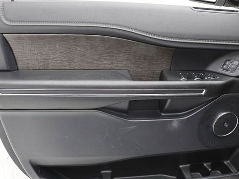 Used 2019 Ford Expedition Max Limited w/ Equipment Group 301A image 15