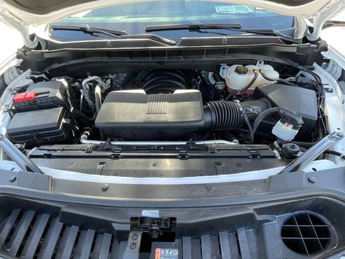 Used 2025 Chevrolet Tahoe LT image 27