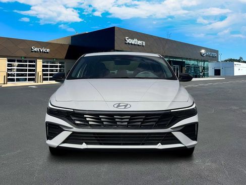 New 2026 Hyundai Elantra Sport FWD image 13