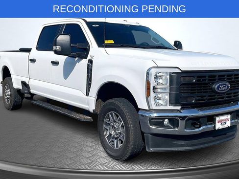 Used 2024 Ford F350 XL AWD/4WD image 1