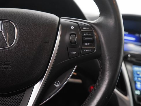 Used 2017 Acura TLX w/ Technology Package FWD image 27