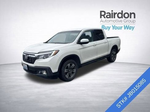 Used 2018 Honda Ridgeline RTL-T image 3