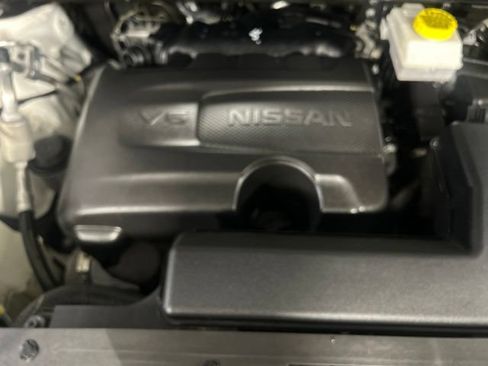 Used 2024 Nissan Pathfinder Platinum AWD/4WD image 39