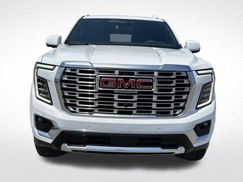 New 2026 GMC Yukon XL Denali w/ Sun & Power Step Package AWD/4WD image 9