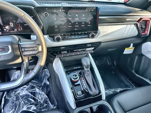 New 2026 GMC Canyon AT4X w/ AT4X AEV Edition image 11