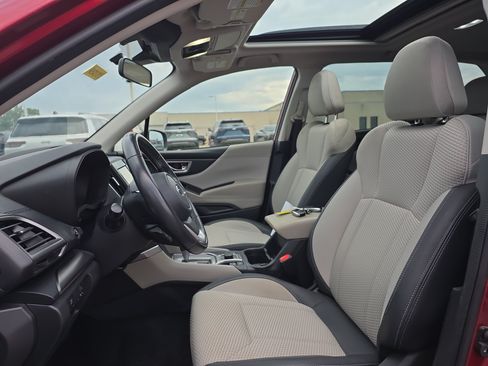 Used 2022 Subaru Forester Premium AWD/4WD image 13