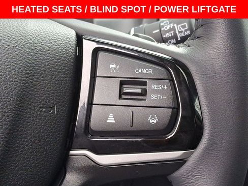 Used 2025 Honda Odyssey EX-L image 18