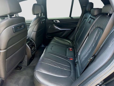 Used 2021 BMW X5 sDrive40i w/ M Sport Package RWD image 25