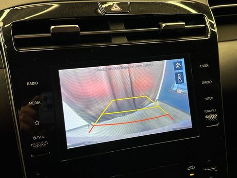 Used 2022 Hyundai Tucson SEL AWD/4WD image 14