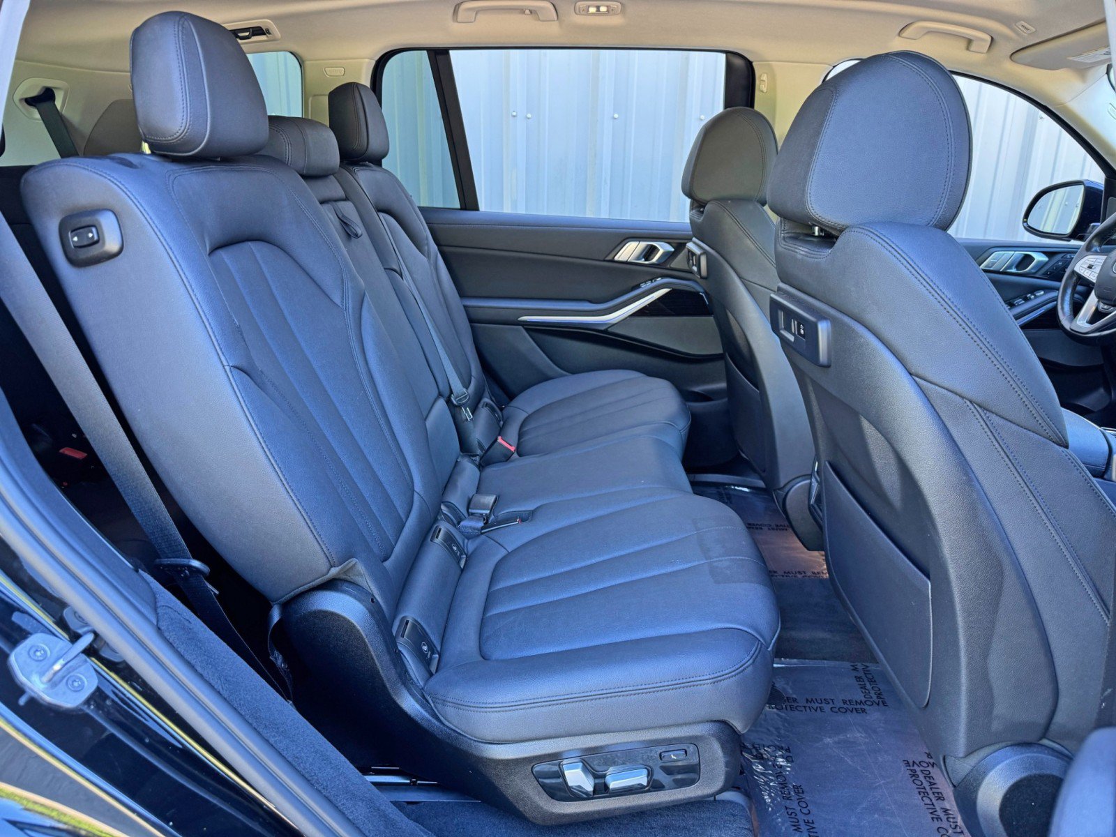 Used 2021 BMW X7 xDrive40i w/ Premium Package AWD/4WD image 40