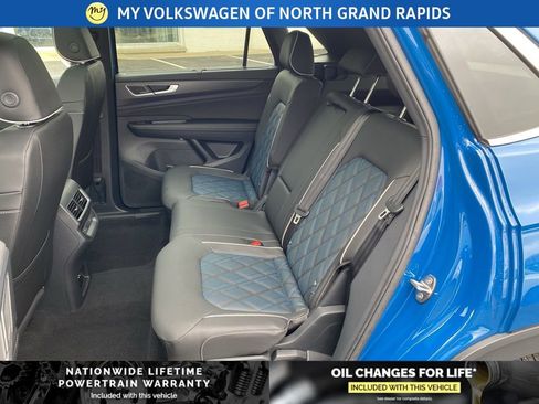 New 2026 Volkswagen Atlas Cross Sport SEL Premium R-Line AWD/4WD image 19
