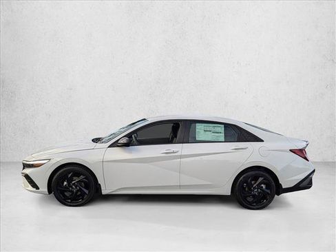 New 2026 Hyundai Elantra Sport image 5