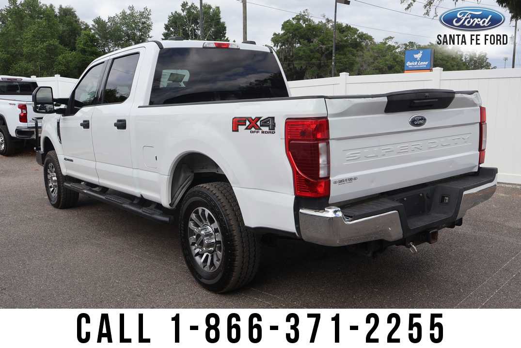 Used 2020 Ford F250 XLT w/ FX4 Off-Road Package AWD/4WD image 3