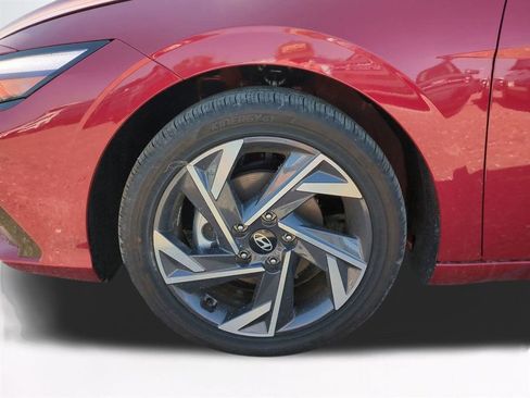 New 2026 Hyundai Elantra Limited FWD image 11