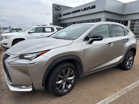 Used 2017 Lexus NX 200t FWD image 1