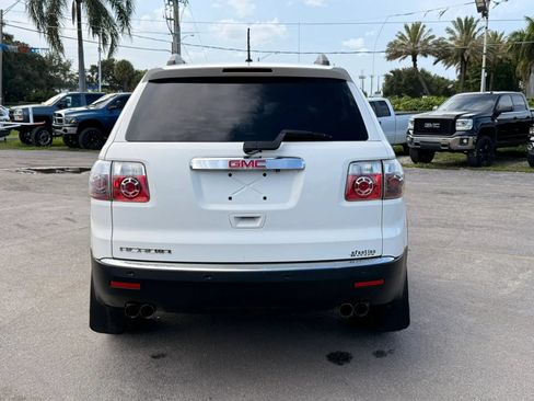 Used 2012 GMC Acadia SLE FWD image 6