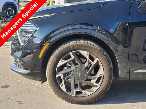New 2025 Kia Sportage SX image 5