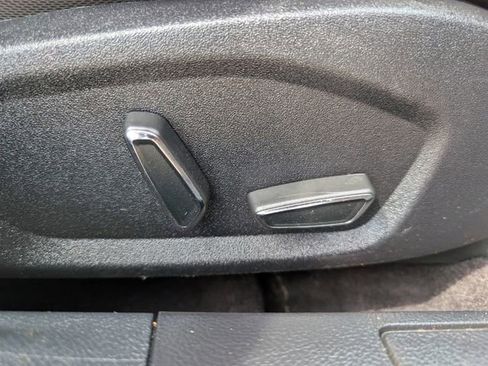 Used 2019 Ford Fusion SE w/ Equipment Group 151A image 26