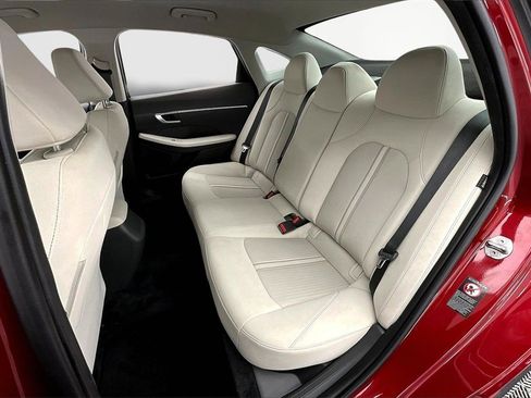 Used 2023 Hyundai Sonata SE image 26